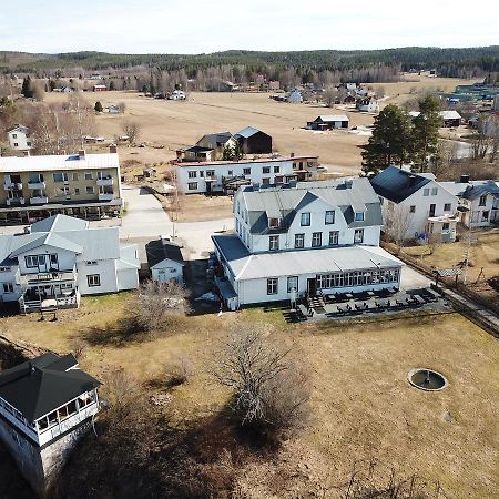 Hotell Restaurang Naemforsen Näsåker Екстериор снимка