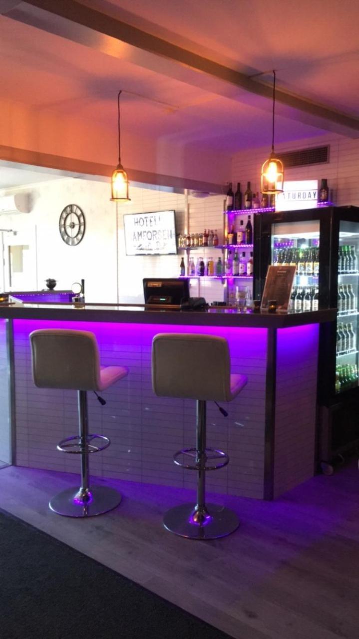 Hotell Restaurang Naemforsen Näsåker Екстериор снимка