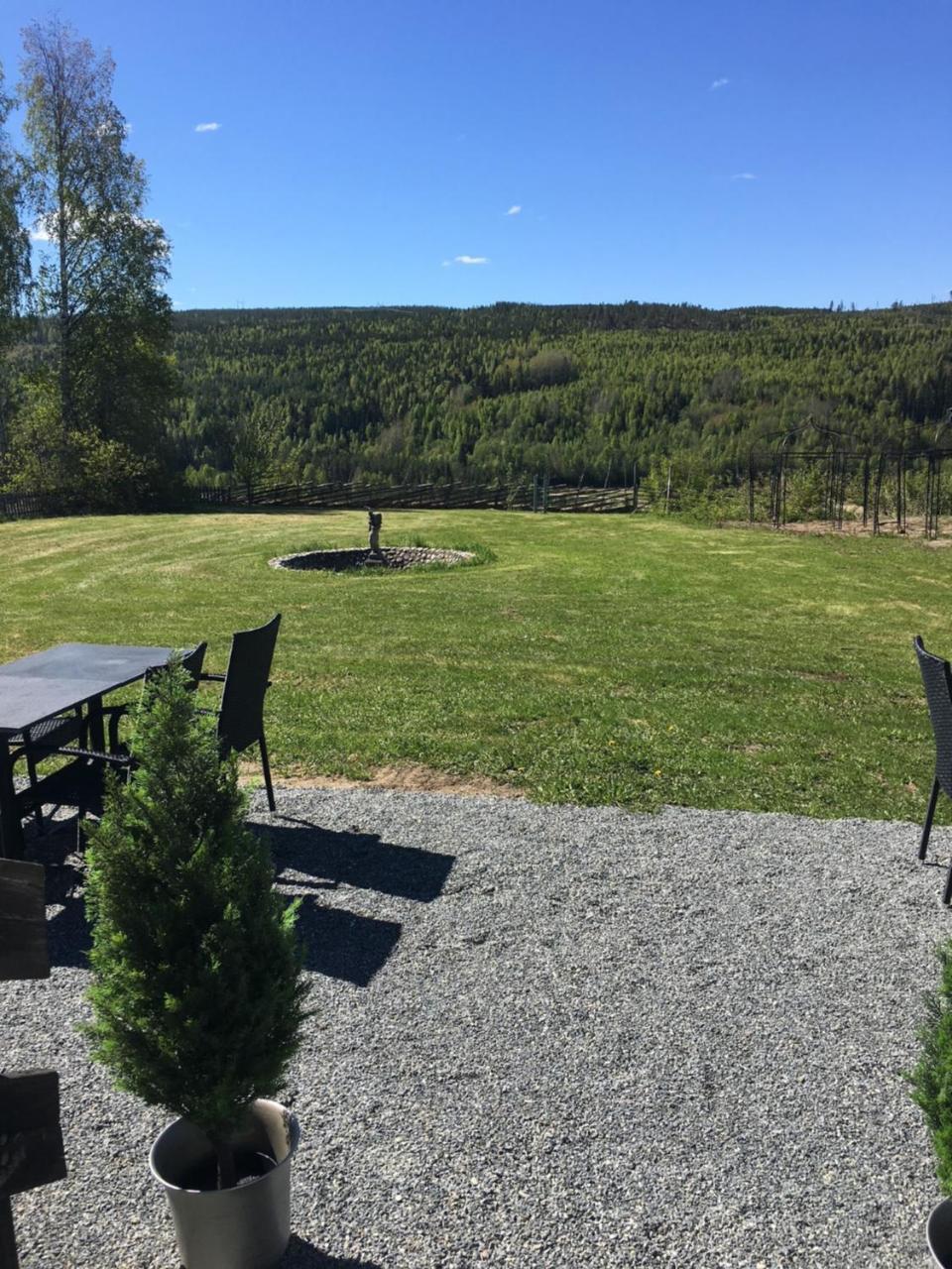 Hotell Restaurang Naemforsen Näsåker Екстериор снимка